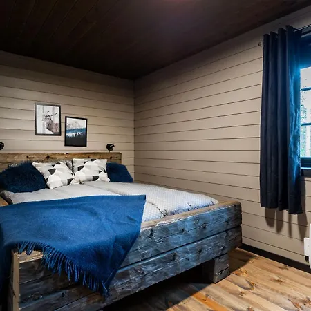 בית נופש Familievennlig & Jacuzzi & Badstue טריסיל