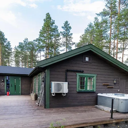 בית נופש Familievennlig & Jacuzzi & Badstue *