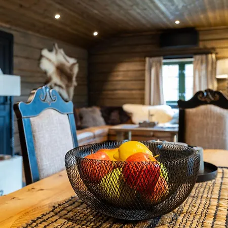 Familievennlig & Jacuzzi & Badstue בית נופש